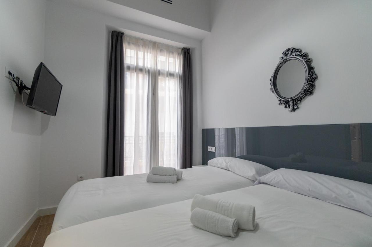 Private Pool With Panoramic Views Apartman Sevilla Kültér fotó